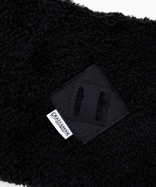 CRAZY CREEK（クレイジークリーク）の「CRAZY CREEK クレイジークリーク フリース サコッシュ（ショルダーバッグ・レディース・B/A・FREE）」の5枚目の写真