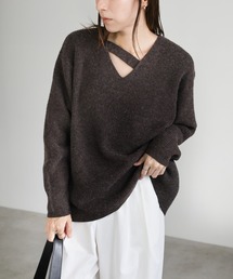 select MOCA（セレクトモカ）の「アシンメトリーVネックニットトップス（ニット/セーター）」