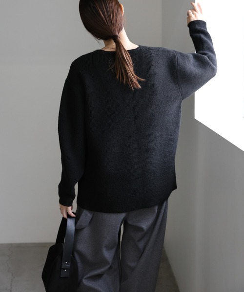 select MOCA（セレクトモカ）の「アシンメトリーVネックニットトップス（ニット/セーター・レディース・アイボリー/グレー/ブラウン/ブラック・FREE）」の8枚目の写真