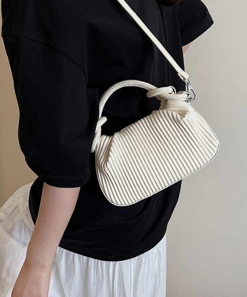 REBALANCE(リバランス)の「2WAYハンドバッグ、ショルダーバック(ショルダーバッグ・レディース・B/A/C/D/E/F・ONE SIZE)」の2枚目の写真