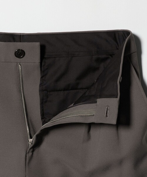 BEAUTY&YOUTH UNITED ARROWS（ビューティーアンドユースユナイテッドアローズ）の「エアロ ツイル 2プリーツ スラックス NO.9（その他パンツ・メンズ・ブラック/オリーブ/ダークグレー・L/S/XL/M）」の19枚目の写真