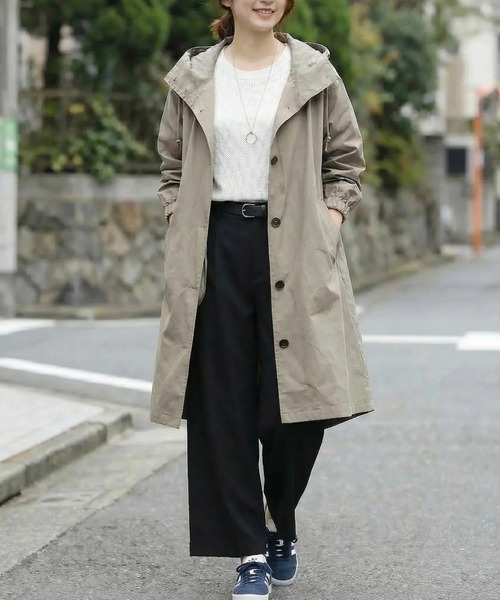 cammie(キャミー)の「フード付きステンカラーコート(ステンカラーコート・レディース・ベージュ/ネイビー/ライトグレー/ブラック・M/L)」の3枚目の写真