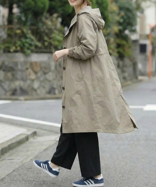 cammie(キャミー)の「フード付きステンカラーコート(ステンカラーコート・レディース・ベージュ/ネイビー/ライトグレー/ブラック・M/L)」の22枚目の写真