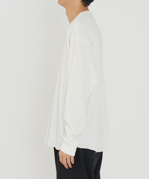 B.C STOCK(ベーセーストック)の「【ANTS & ELEPHANTS】ワッフル ヘンリーネック ロングスリーブTシャツ(Tシャツ/カットソー・メンズ・ホワイト/チャコールグレー/ブルー系その他・MEDIUM/LARGE)」の19枚目の写真