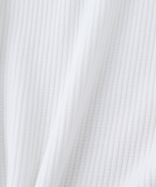 B.C STOCK(ベーセーストック)の「【ANTS & ELEPHANTS】ワッフル ヘンリーネック ロングスリーブTシャツ(Tシャツ/カットソー・メンズ・ホワイト/チャコールグレー/ブルー系その他・MEDIUM/LARGE)」の6枚目の写真