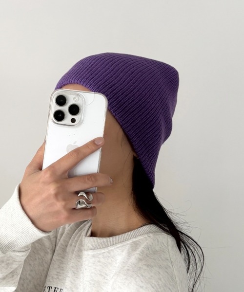 CLEA（クレア）の「【13色展開】シンプルビーニー（ニットキャップ/ビーニー・レディース・ブラック/カーキ/ブルー/チャコールグレー/オレンジ/パープル/ネイビー/マスタード/ホワイト/レッド/ブラウン/オレンジ系その他/ピンク・FREE）」の8枚目の写真