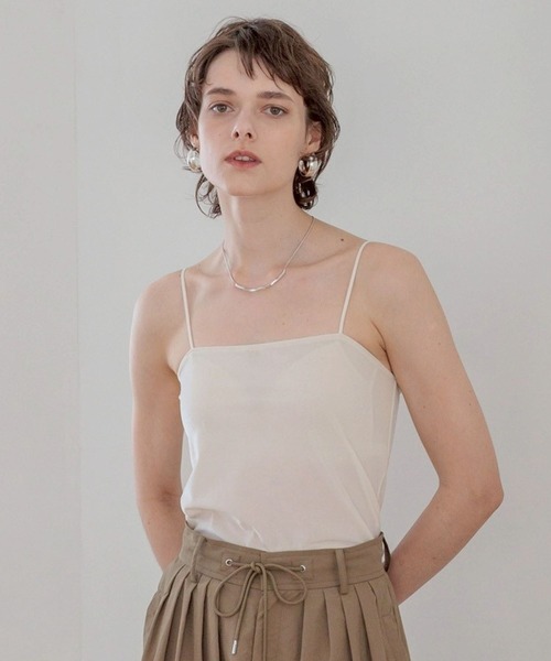 bijorie（ビジュリィ）の「【bijorie】ベロア カップ付きキャミソール／NEW BASIC series（キャミソール・レディース・ブラウン/グレー/ブラック/アイボリー・MEDIUM/LARGE/LG）」の4枚目の写真