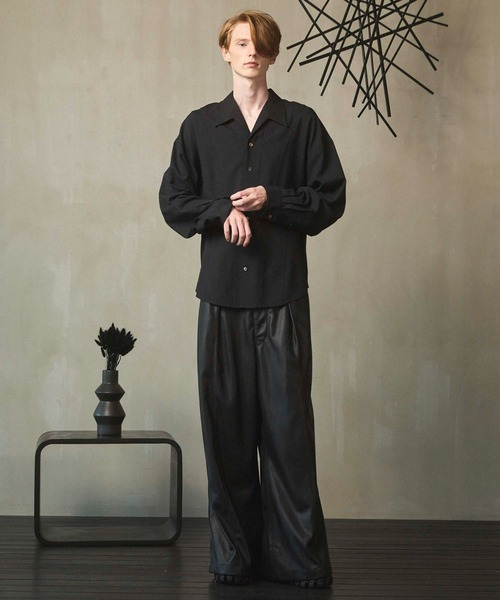 MAISON SPECIAL（メゾンスペシャル）の「《UNISEX》Artificial Leather Pin-Tuck Wide Pants/アーティフィシャルレザーピンタックワイドパンツ【MAISON SPECIAL/メゾンスペシャル】（その他パンツ・メンズ・ダークブラウン/ダークブラック・0/1/2）」の10枚目の写真