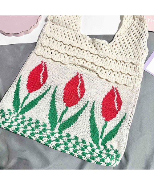 tone(トーン)の「【88eighty-eight】チューリップニットフリルクロシェバッグ【import】(MA)(トートバッグ・レディース・ベージュ・FREE)」の5枚目の写真