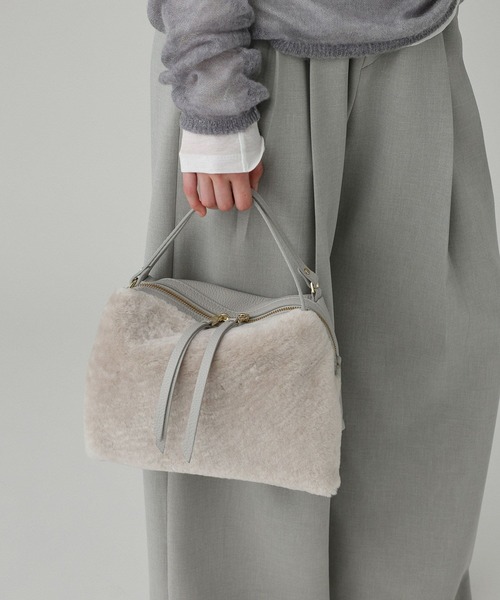 RIPANI(リパーニ)の「【RIPANI】ムートンレザーBAG(ハンドバッグ・レディース・ライトブラウン/ライトベージュ・フリー)」の9枚目の写真