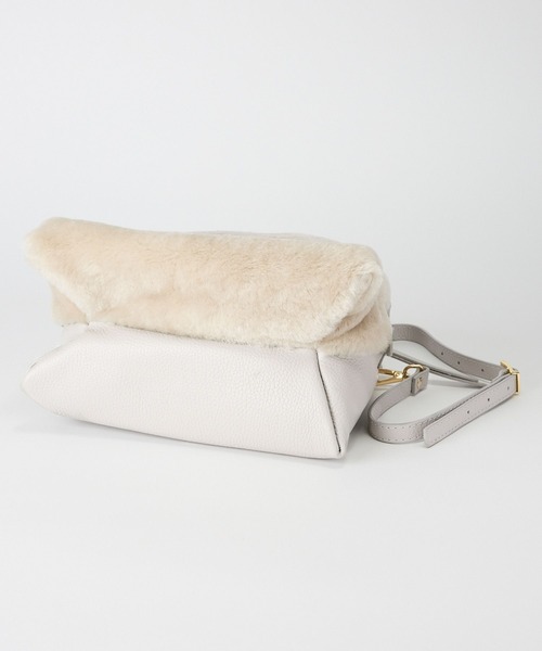 RIPANI(リパーニ)の「【RIPANI】ムートンレザーBAG(ハンドバッグ・レディース・ライトブラウン/ライトベージュ・フリー)」の15枚目の写真