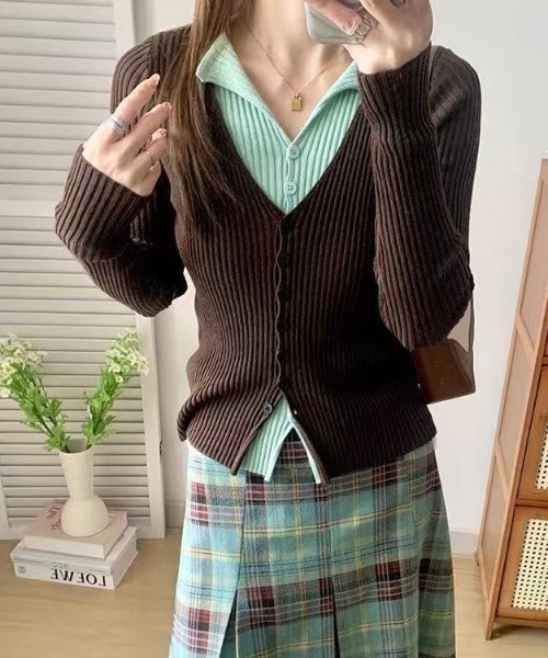 Achic(アシック)の「【大人気カラー】チョコミントカラーレイヤード風ニット(ニット/セーター・レディース・ブラック/ブラウン・M)」の20枚目の写真