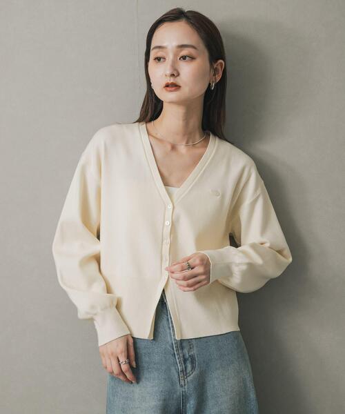 SENSE OF PLACE by URBAN RESEARCH（センスオブプレイスバイアーバンリサーチ）の「『WEB/一部店舗限定』プレートツキカーディガン（カーディガン/ボレロ・レディース・チャコールグレー/アイボリー/ネイビー/レッド・ONE）」の9枚目の写真