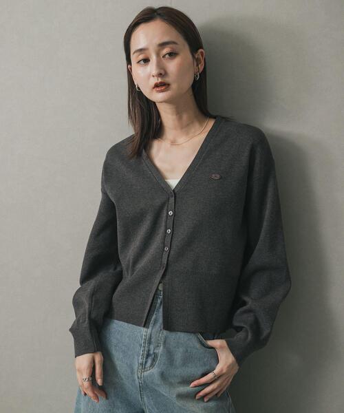 SENSE OF PLACE by URBAN RESEARCH（センスオブプレイスバイアーバンリサーチ）の「『WEB/一部店舗限定』プレートツキカーディガン（カーディガン/ボレロ・レディース・チャコールグレー/アイボリー/ネイビー/レッド・ONE）」の15枚目の写真