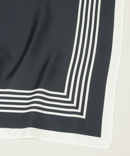 A part by（アパートバイ）の「アソートナロースカーフ（バンダナ/スカーフ・レディース・ボルドー/ネイビー・FREE）」の4枚目の写真