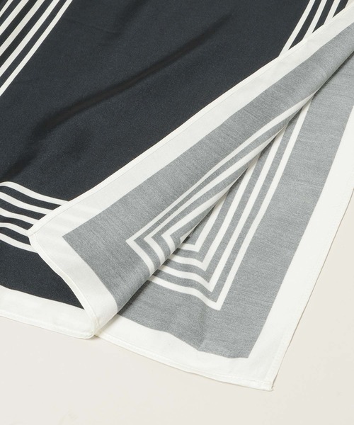 A part by（アパートバイ）の「アソートナロースカーフ（バンダナ/スカーフ・レディース・ボルドー/ネイビー・FREE）」の5枚目の写真