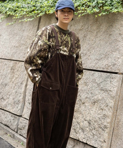 niko and...(ニコアンド)の「コーデュロイオーバーオール(サロペット/オーバーオール・メンズ・ブラウン/ブラック・MEDIUM/LARGE)」の11枚目の写真