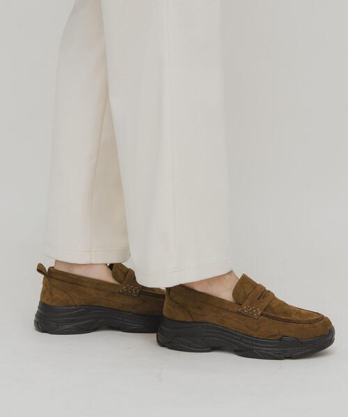 KBF（ケイビーエフ）の「スニーカーソールローファー（その他シューズ・レディース・ブラウン/ブラック・SMALL/MEDIUM/LARGE/LL）」の6枚目の写真