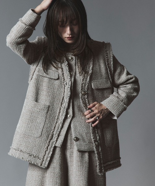 W:Huku（フーク）の「ウールミックス ツイード オーバー ベスト / Wool-Blend Tweed Overvest（ベスト・レディース・ライトグレー/ブラウン/ブラック・FREE）」の8枚目の写真