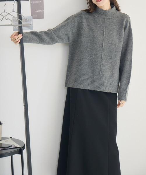 RU.TI.LE(ルチル)の「【RU.TI.LE】センターシームハイネックニット(ニット/セーター・レディース・グリーン/チャコールグレー・MEDIUM)」の6枚目の写真