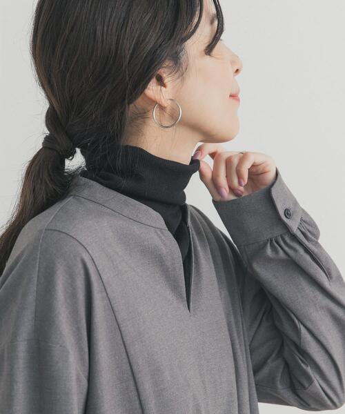 URBAN RESEARCH DOORS(アーバンリサーチドアーズ)の「ソフトテレコタートルプルオーバー(Tシャツ/カットソー・レディース・ライトグレー/オフホワイト/ブラック・FREE)」の3枚目の写真