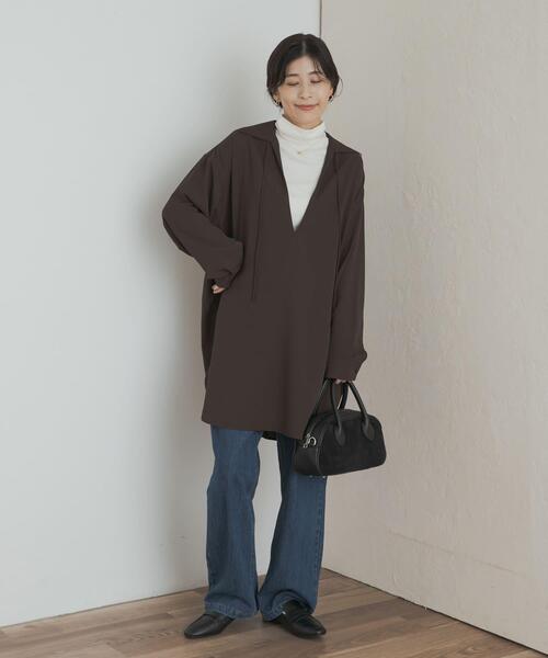 URBAN RESEARCH DOORS(アーバンリサーチドアーズ)の「ソフトテレコタートルプルオーバー(Tシャツ/カットソー・レディース・ライトグレー/オフホワイト/ブラック・FREE)」の10枚目の写真