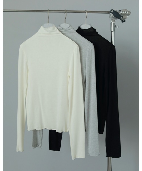 anuke（アンヌーク）の「Cashmeresilk Turtle Tops（Tシャツ/カットソー・レディース・ブラック/アイボリー/グレー・FREE）」の10枚目の写真