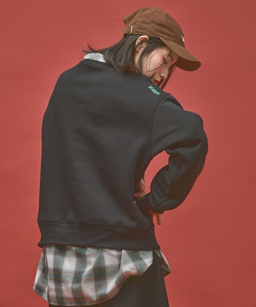 Kappa(カッパ)の「≪Kappa×and ST ウェルネスクラブ≫Icehockeyデザインスウェット (ユニセックス)(スウェット・レディース・ブラック/グレー・LARGE/SMALL/MEDIUM)」の10枚目の写真