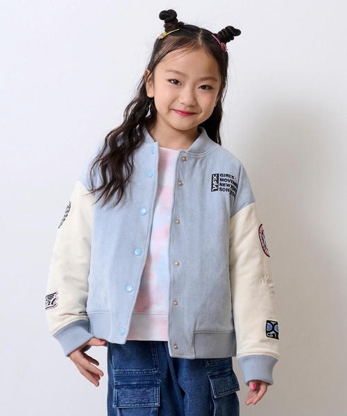 X-girl Stages(エックスガールステージス)の「袖ワッペン配色中わたブルゾン(ブルゾン・キッズ・ライトブルー/ブラック・130cm/100cm/110cm/120cm/140cm)」の2枚目の写真