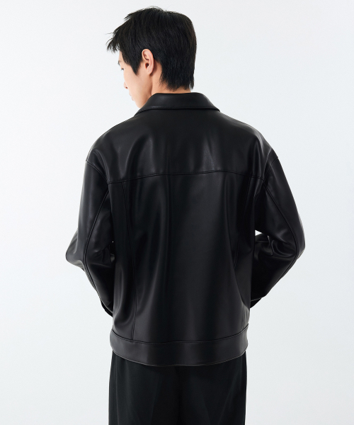 MUSINSA STANDARD（ムシンサスタンダード）の「シンセティックレザーオーバーサイズシングルジャケット[ブラック]（ライダースジャケット・メンズ・その他・MEDIUM/LARGE/X-LARGE/XX-LARGE）」の4枚目の写真