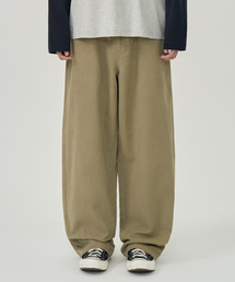 TOFFEE（トフィー）の「Curved Chino Pants (BEIGE)（その他パンツ・メンズ）」