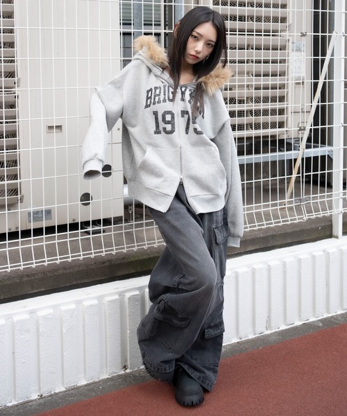 WEGO（ウィゴー）の「WEGO/【25年秋冬新作】裏起毛ファーフードBIGZIPパーカー（パーカー・レディース・杢グレー/ブラック系その他/スミクロ/ブラウン・FREE）」の7枚目の写真