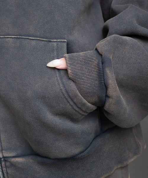 WEGO（ウィゴー）の「WEGO/【25年秋冬新作】裏起毛ファーフードBIGZIPパーカー（パーカー・レディース・杢グレー/ブラック系その他/スミクロ/ブラウン・FREE）」の13枚目の写真