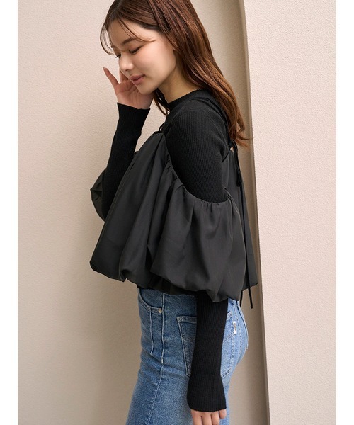 SNIDEL（スナイデル）の「オフショルレイヤードニットプルオーバー（ニット/セーター・レディース・ブラック/ホワイト/グリーン・F）」の5枚目の写真