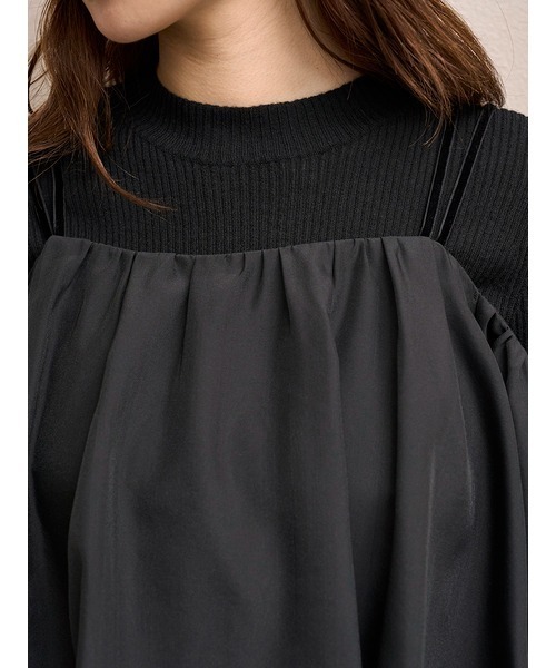 SNIDEL（スナイデル）の「オフショルレイヤードニットプルオーバー（ニット/セーター・レディース・ブラック/ホワイト/グリーン・F）」の6枚目の写真