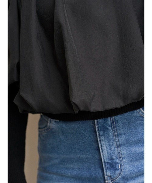 SNIDEL（スナイデル）の「オフショルレイヤードニットプルオーバー（ニット/セーター・レディース・ブラック/ホワイト/グリーン・F）」の8枚目の写真