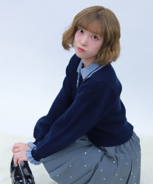 axes femme POETIQUE(アクシーズファムポエティック)の「PQ刺繍バイカラーポロニット(ニット/セーター・レディース・ブラック/ピンク/ネイビー・MEDIUM)」の9枚目の写真