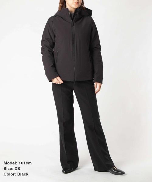 WOOLRICH（ウールリッチ）の「WOOLRICH Firth Parka in Tech Softshell  ウールリッチ ファース パーカ テック ソフトシェル ダウンジャケット（ダウンジャケット/コート・レディース・ネイビー/ブラック/クリーム・X-SMALL/SMALL/MEDIUM/LARGE）」の6枚目の写真