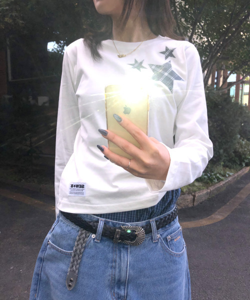 SEW-B（ソービー）の「セミクロップGing 長袖Tシャツ（Tシャツ/カットソー・レディース・その他・FREE）」の2枚目の写真