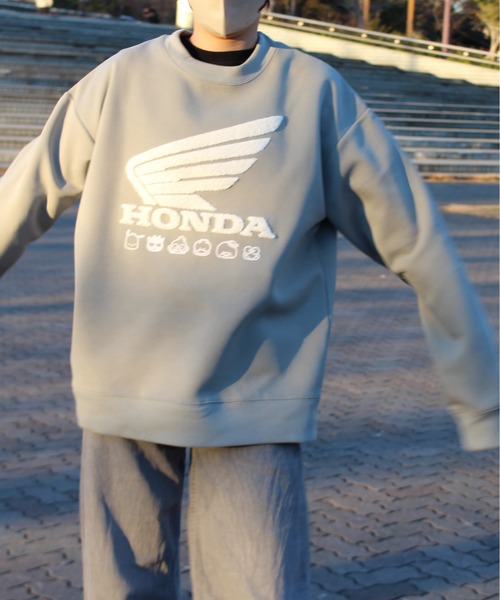 sanrio（サンリオ）の「【HONDA/ホンダ×Sanrio/サンリオ】HONDA×はぴだんぶい　リップルダンボールサガラ刺繍スウェットクルー（スウェット・メンズ・ブラック/オートミール/ブラウン/ライトグリーン・MEDIUM/LARGE）」の14枚目の写真