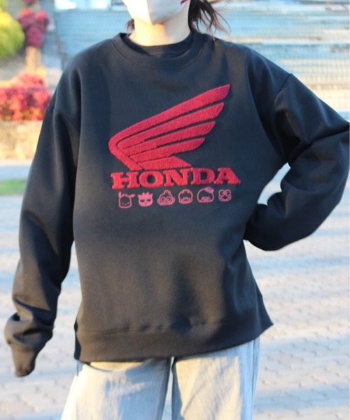 sanrio（サンリオ）の「【HONDA/ホンダ×Sanrio/サンリオ】HONDA×はぴだんぶい　リップルダンボールサガラ刺繍スウェットクルー（スウェット・メンズ・ブラック/オートミール/ブラウン/ライトグリーン・MEDIUM/LARGE）」の9枚目の写真