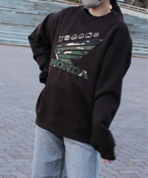 sanrio（サンリオ）の「【HONDA/ホンダ×Sanrio/サンリオ】HONDA×はぴだんぶい　リップルダンボールサガラ刺繍スウェットクルー（スウェット・メンズ・ブラック/オートミール/ブラウン/ライトグリーン・MEDIUM/LARGE）」の17枚目の写真