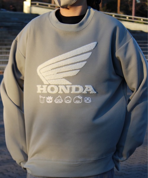 sanrio（サンリオ）の「【HONDA/ホンダ×Sanrio/サンリオ】HONDA×はぴだんぶい　リップルダンボールサガラ刺繍スウェットクルー（スウェット・メンズ・ブラック/オートミール/ブラウン/ライトグリーン・MEDIUM/LARGE）」の15枚目の写真
