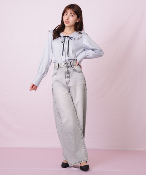 JILL by JILL STUART（ジルバイジルスチュアート）の「◇リボン加工カーブパネルデニム（デニムパンツ・レディース・ブラック/ブルー・SMALL/MEDIUM）」の11枚目の写真