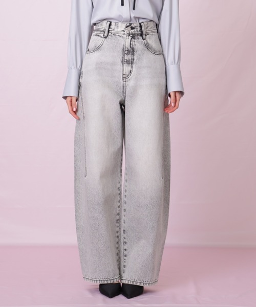 JILL by JILL STUART（ジルバイジルスチュアート）の「◇リボン加工カーブパネルデニム（デニムパンツ・レディース・ブラック/ブルー・SMALL/MEDIUM）」の16枚目の写真