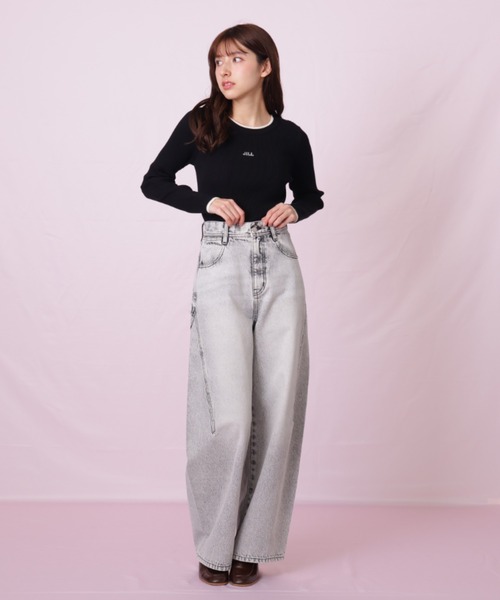 JILL by JILL STUART（ジルバイジルスチュアート）の「◇リボン加工カーブパネルデニム（デニムパンツ・レディース・ブラック/ブルー・SMALL/MEDIUM）」の9枚目の写真