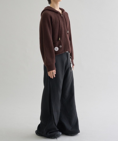 EPNK(イーピーエヌケー)の「Switching Curve Slacks /スイッチカーブスラックス(スラックス・メンズ・ブラック・SMALL/LARGE/MEDIUM)」の10枚目の写真