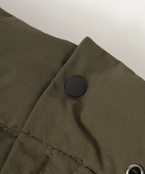 GERRY(ジェリー)の「GERRY 撥水加工 パディング ネックウォーマー ネックカバー 男女兼用(ネックウォーマー/スヌード・メンズ・ブラック/ダークグリーン/ネイビー/ダークブラウン・FREE)」の22枚目の写真