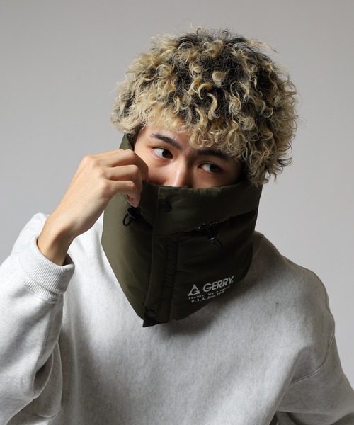 GERRY(ジェリー)の「GERRY 撥水加工 パディング ネックウォーマー ネックカバー 男女兼用(ネックウォーマー/スヌード・メンズ・ブラック/ダークグリーン/ネイビー/ダークブラウン・FREE)」の12枚目の写真