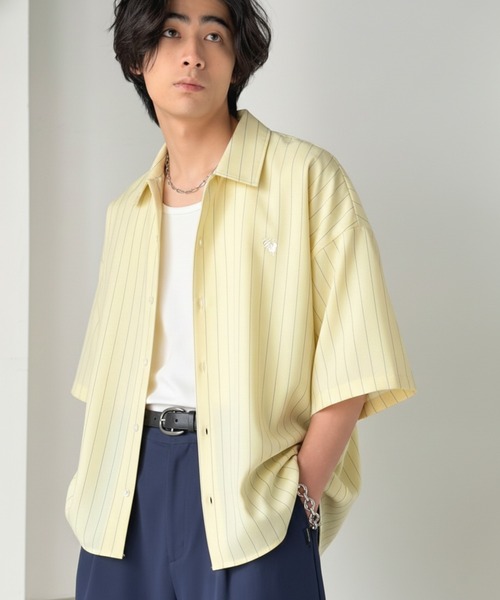 Java(ジャバ)の「《JaVaジャバコラボ》羽織りとしても重宝する、汎用性の高さが魅力!刺繍入り ヘリンボーン織ストライプ柄 オーバーサイズ半袖シャツ(シャツ/ブラウス・メンズ・イエロー/サックスブルー/オフホワイト/チャコールグレー・SMALL/MEDIUM/LARGE)」の13枚目の写真